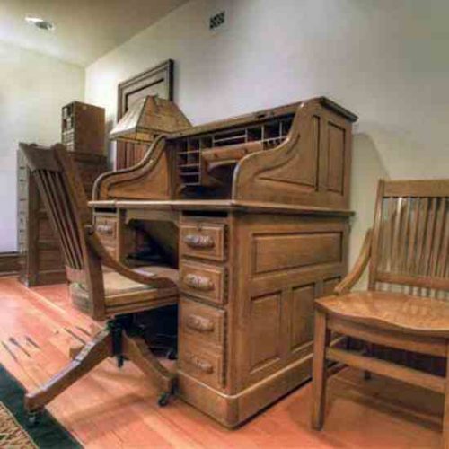 Grandfather’s Antique Desk Has Special Meaning